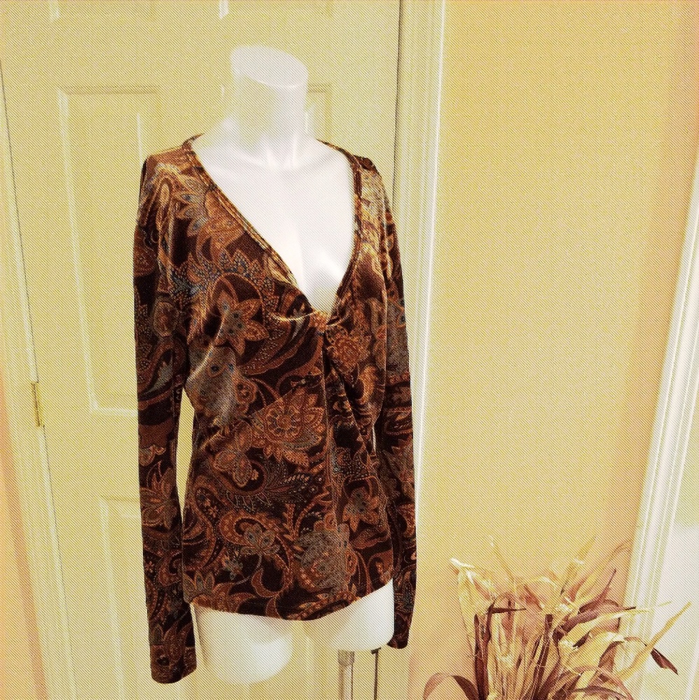 Women's Top